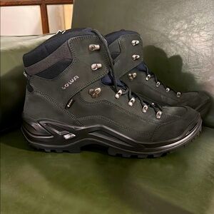 Lowa Men's Renegade GTX Boots